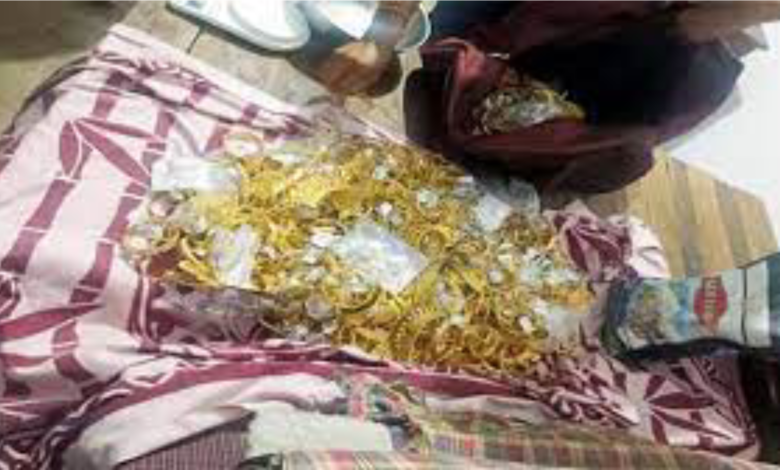 दिल्ली में 25 करोड़ की ज्वेलरी चोरी कर फरार हुए आरोपी को छ.ग पुलिस ने किया गिरफ्तार 1 Chhattisgarh Police arrested, the accused who escaped after, stealing jewelery worth Rs 25 crore, in Delhi.,