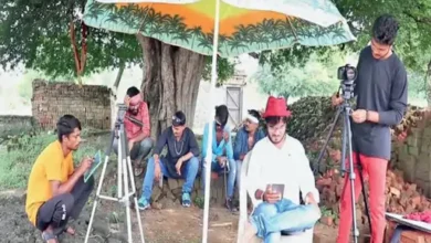 Photo of रायपुर से पास नेवरा-तुलसी गांव के हर घर में यू-ट्यूबर यहां 40 चैनल, इसलिए सरकार बनाएगी हाइटेक स्टूडियो