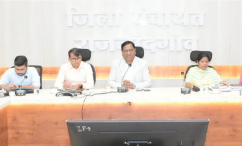 कलेक्टर ने रिटर्निंग अधिकारी, सहायक रिटर्निंग अधिकारी, सेक्टर अधिकारियों एवं मास्टर ट्रेनर्स की ली बैठक 1 Collector, held, meeting, of, Returning, Officer, Assistant, Returning, Officer, Sector Officers and Master Trainers