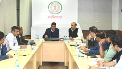 Photo of मुख्यमंत्री के निर्देश पर धान खरीदी एवं बोनस वितरण के संबंध में मुख्य सचिव ने अधिकारियों की ली बैठक
