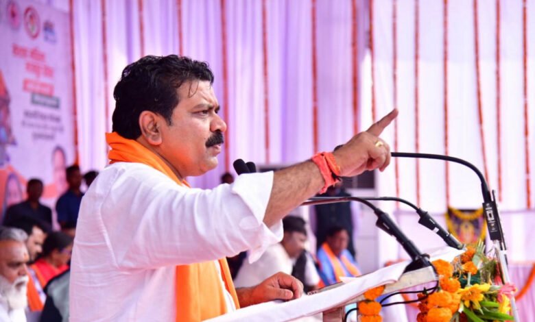 प्रधानमंत्री नरेन्द्र मोदी ने छत्तीसगढ़ की माताओं-बहनों को दी गारंटी पूरी की : उप मुख्यमंत्री विजय शर्मा 1 1710084177 de13e75ba53b1ad20ce9