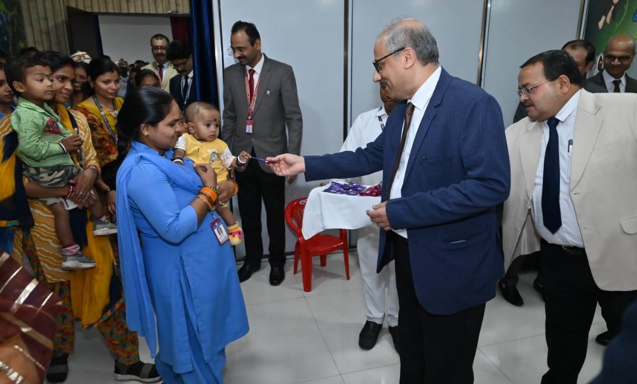 Chief Justice inaugurates new hospital room and children's swing in the High Court