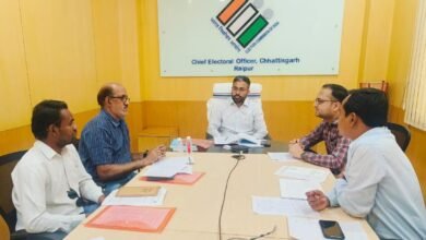 Photo of लोकसभा निर्वाचन-2024 : सेवा मतदाताओं से प्राप्त डाक मतपत्रों के वितरण हेतु नोडल अधिकारी करें नियुक्त