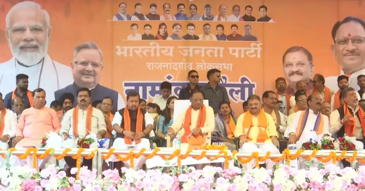 राज्य सरकार कांग्रेस को कई मुद्दों पर घेरती नजर आ रही है