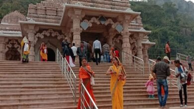 Photo of डोंगरगढ़ मंदिर में मेले की तैयारी को लेकर प्रशासन ने ली बैठक