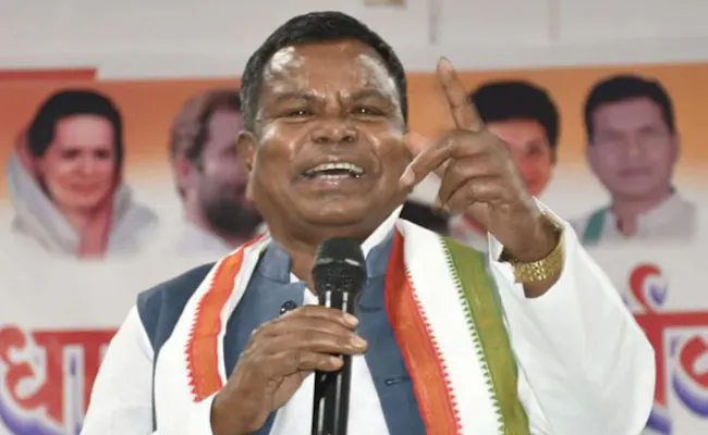 हिंदुस्तान ही नहीं दुनिया में सबसे झूठ बोलने वाले नरेंद्र मोदी को हराना है -कवासी 1 vim4qjqs kawasi
