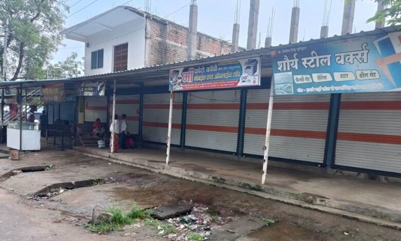 पीडिया एनकाउंटर के विरोध में आज बस्तर बंदबस्तर बंदपीडिया एनकाउंटर के विरोध में आज बस्तर बंद 1 बस्तर बंद