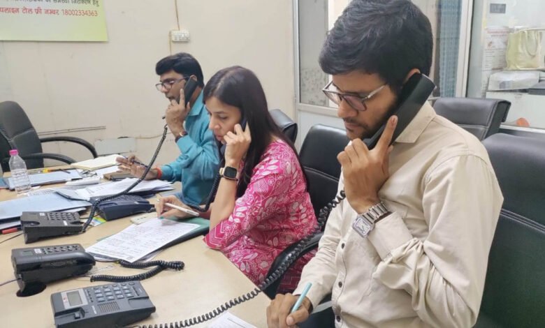 शिक्षा मंडल की हेल्पलाईन पर पूछा प्रश्न-पुनर्मूल्यांकन करवाने से नंबर कम तो नहीं हो जाएंगे 1 Question asked on the helpline of the Education Board - Will the marks be reduced by getting the revaluation done?