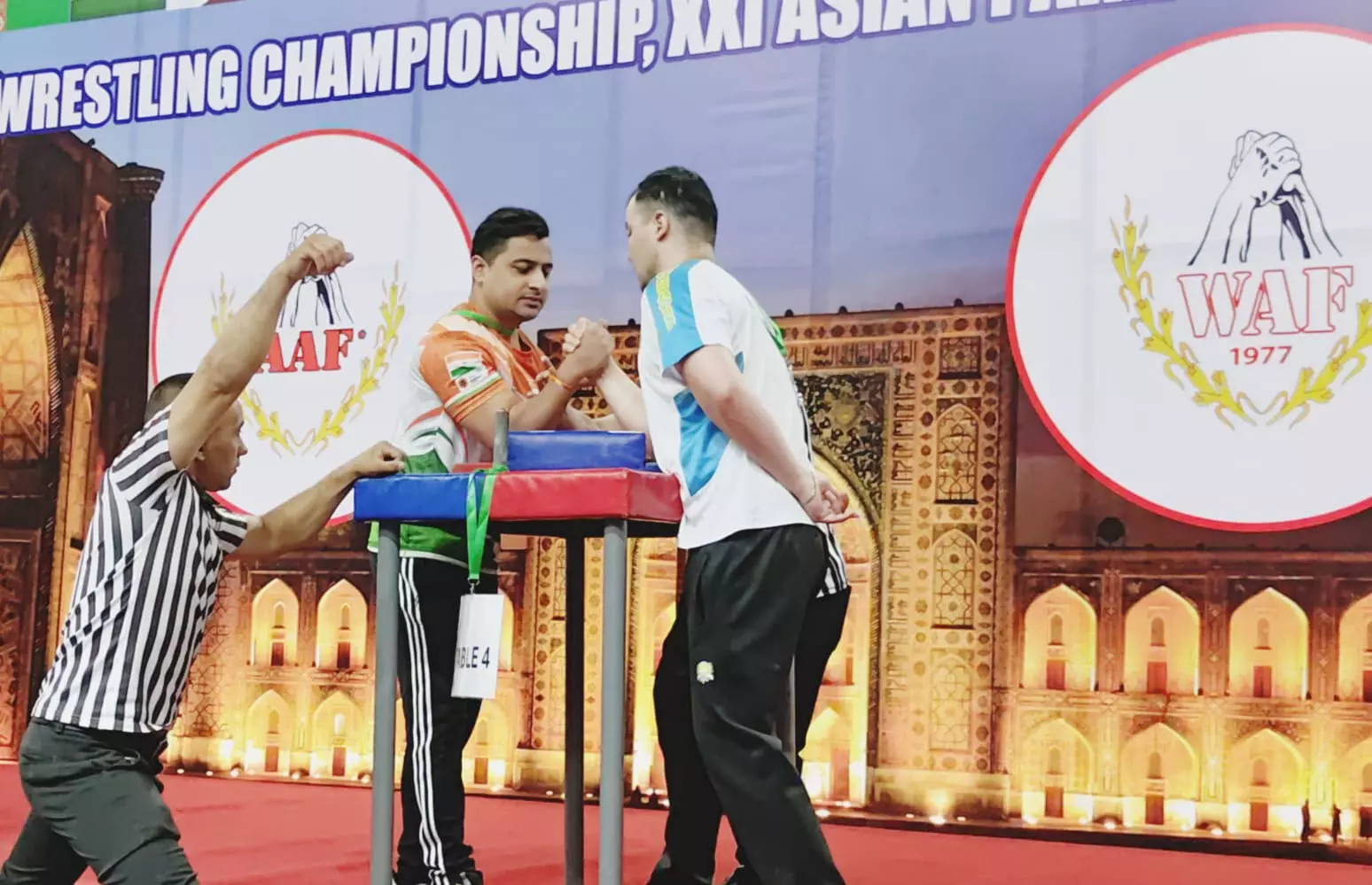 पंजा लड़ाई में श्रीमंत झा ने किया छत्तीसगढ़ का नाम रोशन