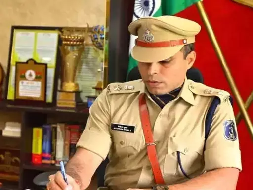 महिला थाने के काउंसलरों पर बड़ी कार्रवाई, एसपी ने पद से हटाया 1 Major action taken against counselors of Mahila police station, SP removed from post