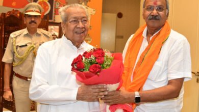 Photo of राज्यपाल से नवनिर्वाचित सांसद श्री अग्रवाल ने सौजन्य भेंट की