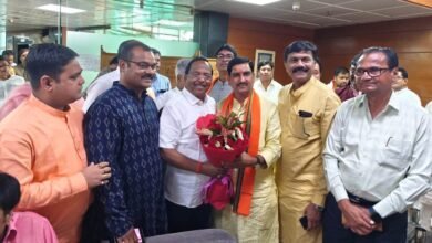 Photo of कृषि मंत्री नेताम ने तोखन साहू को केन्द्रीय राज्य मंत्री बनने पर दी बधाई