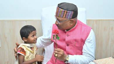 Photo of जनदर्शन : मुख्यमंत्री की संवेदनशीलता से एक सप्ताह के भीतर 5 वर्षीय नूतन की आंख का हुआ इलाज