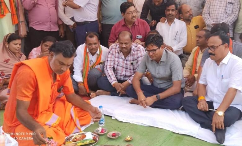 वित्त मंत्री ओ.पी. चौधरी ने बरमकेला अस्पताल में 10 बिस्तर आइसोलेशन वार्ड का किया लोकार्पण 1 Finance Minister O.P. Choudhary inaugurated 10 bed isolation ward in Barmkela Hospital