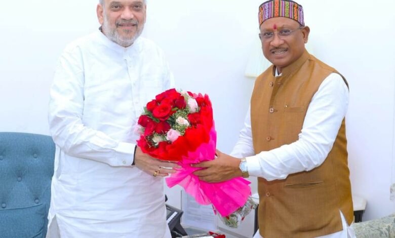 छत्तीसगढ़ के विकास और सुरक्षा के मुद्दे पर मुख्यमंत्री साय की केंद्रीय गृहमंत्री से हुई महत्वपूर्ण मुलाकात 1 Chief Minister Sai had an important meeting with the Union Home Minister on the issue of development and security of Chhattisgarh.