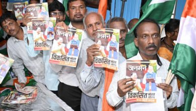 Photo of  मुख्यमंत्री जनदर्शन में आए लोगों को मिल रही है योजनाओं की जानकारी