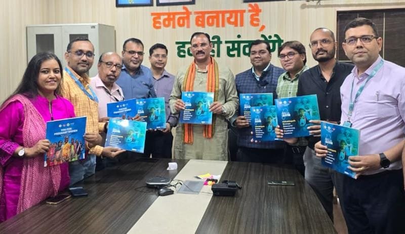 Health Minister Shyam Bihari Jaiswal released CG Sathi booklet