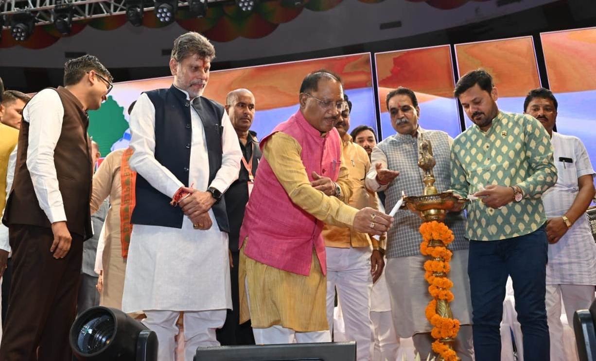 Chief Minister participated in Johar Tricolor program