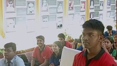 Photo of जनसम्पर्क की छायाचित्र प्रदर्शनी बनी आकर्षण का केन्द्र