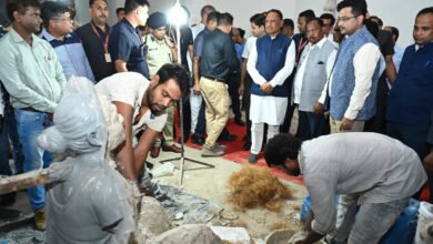 Photo of सीएम साय शहीद वीर नारायण सिंह संग्रहालय के निरीक्षण के लिए पहुंचे