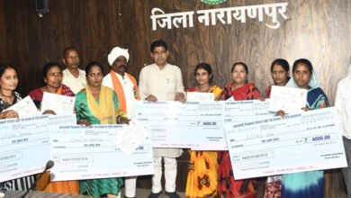 Photo of महिलाएं प्रशिक्षित होकर स्व-रोजगार की ओर बढ़ें : मंत्री टंक राम वर्मा