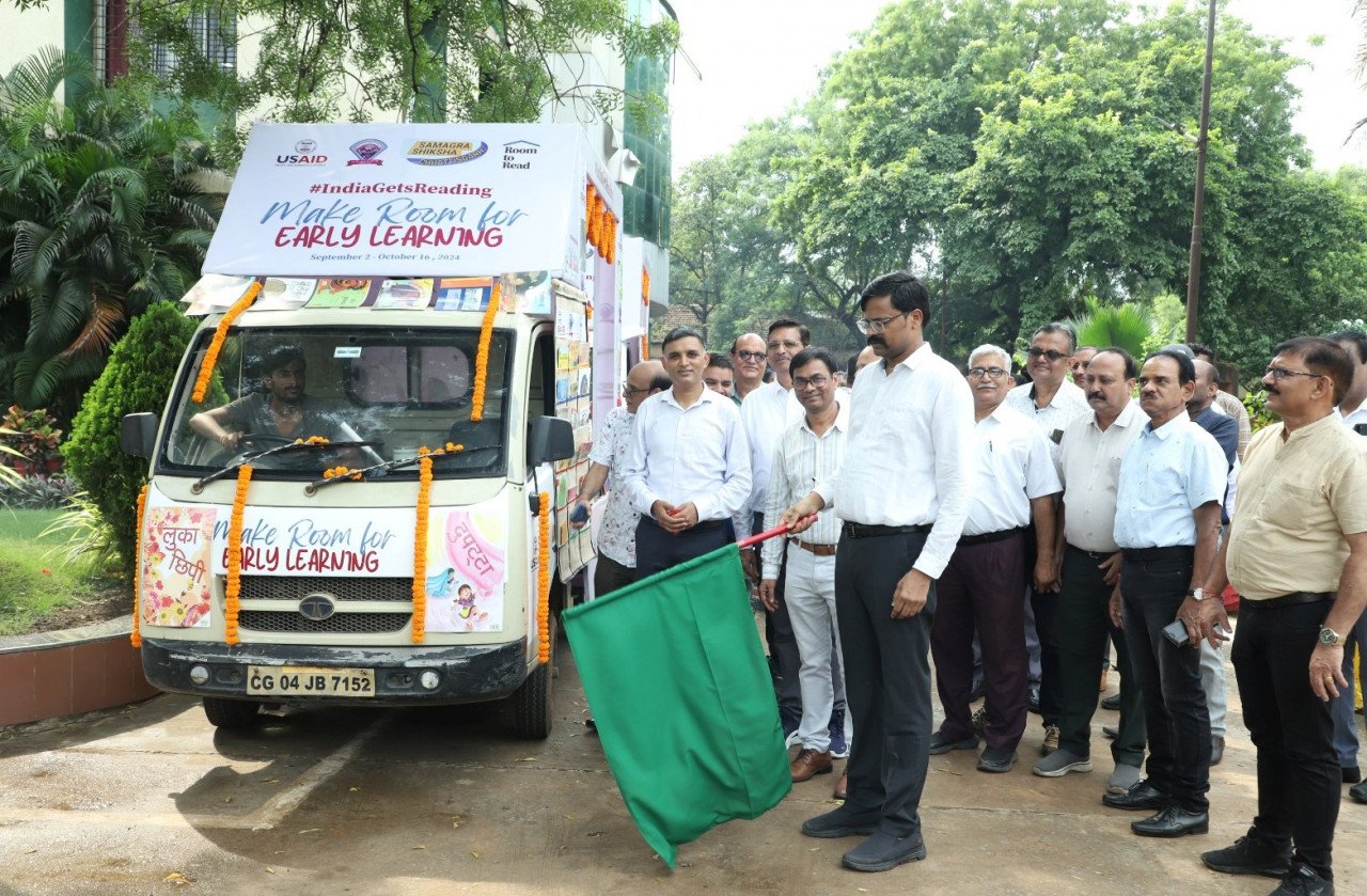Nipun Bharat Mission: Mobile Library Van launched