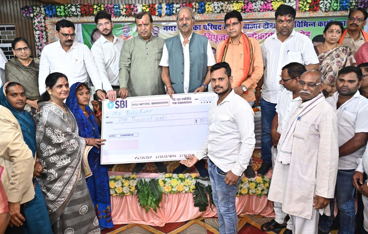 Along with construction work, cultural development is also necessary - Revenue Minister Verma