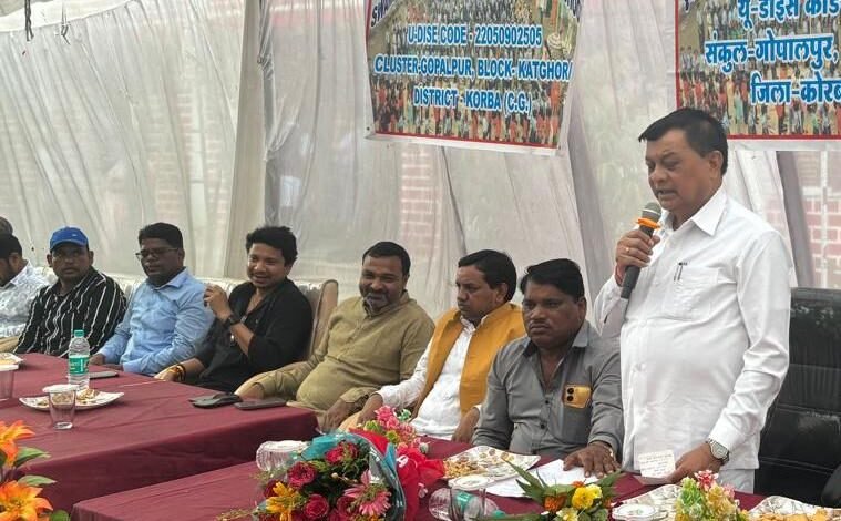 शिक्षा की दिशा में किए जा रहे प्रयासों से बालिकाओं को लाभ के साथ-साथ आत्मविश्वास भी बढ़ा :मंत्री देवांगन 1 The efforts being made in the direction of education not only benefit the girls but also increase their self-confidence: Minister Dewangan