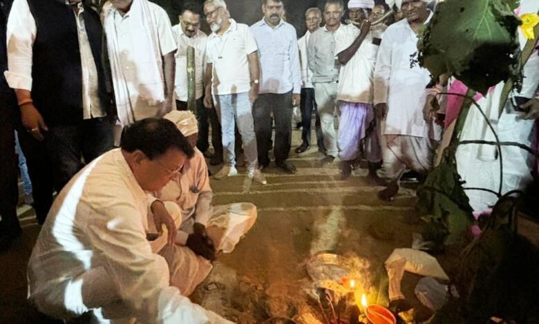 करमा महोत्सव में शामिल हुए मंत्री देवांगन 1 Minister Dewangan participated in Karma Mahotsav