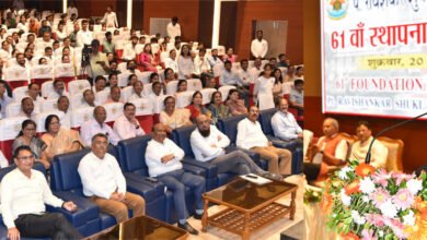 Photo of विश्वविद्यालय को गौरव दिलाने कड़ी मेहनत करें – राज्यपाल रमेन डेका