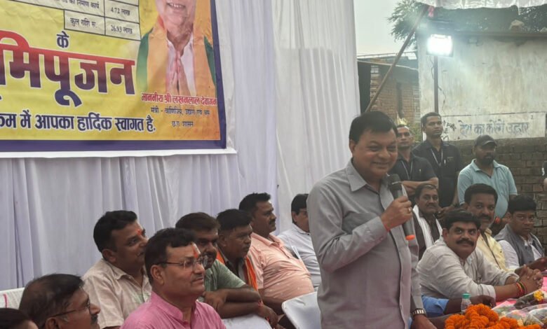 डीएमएफ से हर वार्ड का तेजी से हो रहा विकास, मंत्री लखन लाल देवांगन 1 Every ward is developing rapidly due to DMF, Minister Lakhan Lal Dewangan