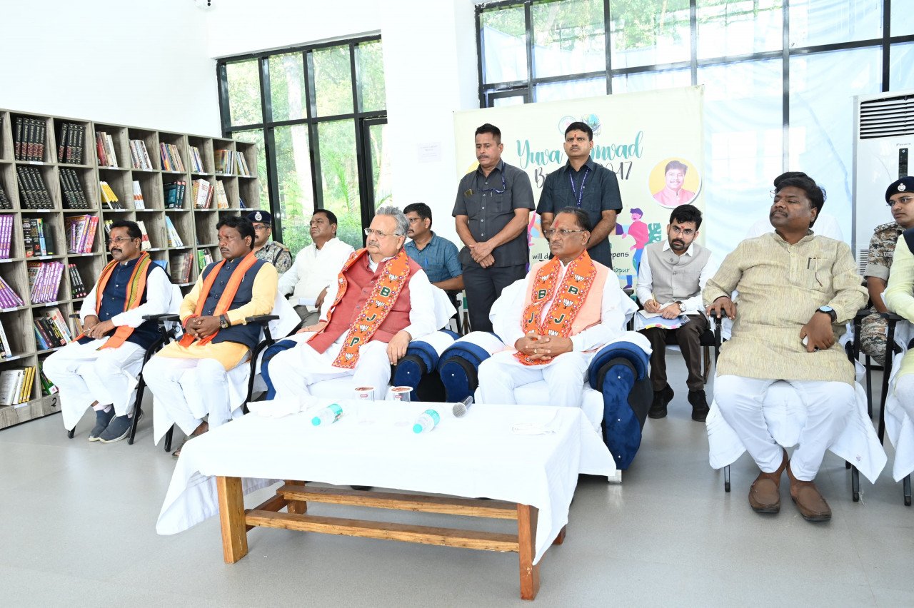 Chief Minister Vishnu Dev Sai participated in the youth dialogue program