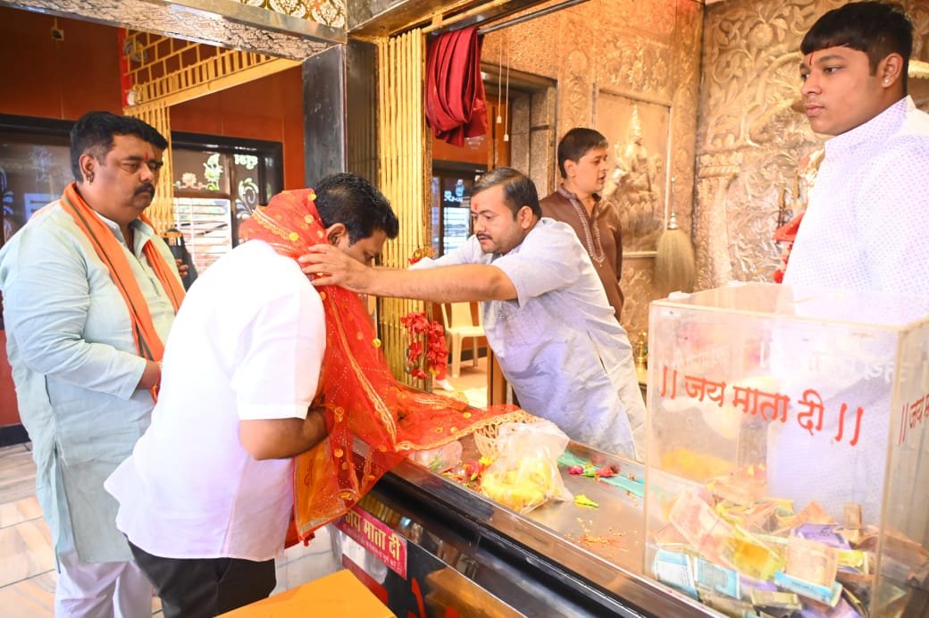Deputy Chief Minister Vijay Sharma prayed for the prosperity of the people of the state by offering prayers at Kali Mata Temple.