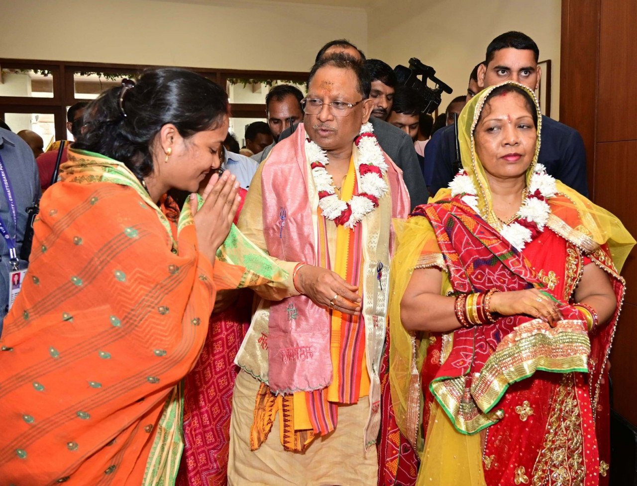 Chief Minister Vishnu Dev Sai entered the new Chief Minister's residence in Nava Raipur.