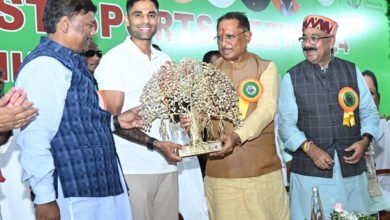 Photo of  मुख्यमंत्री ने भारतीय T20 क्रिकेट टीम के कप्तान सूर्य कुमार यादव का किया सम्मान