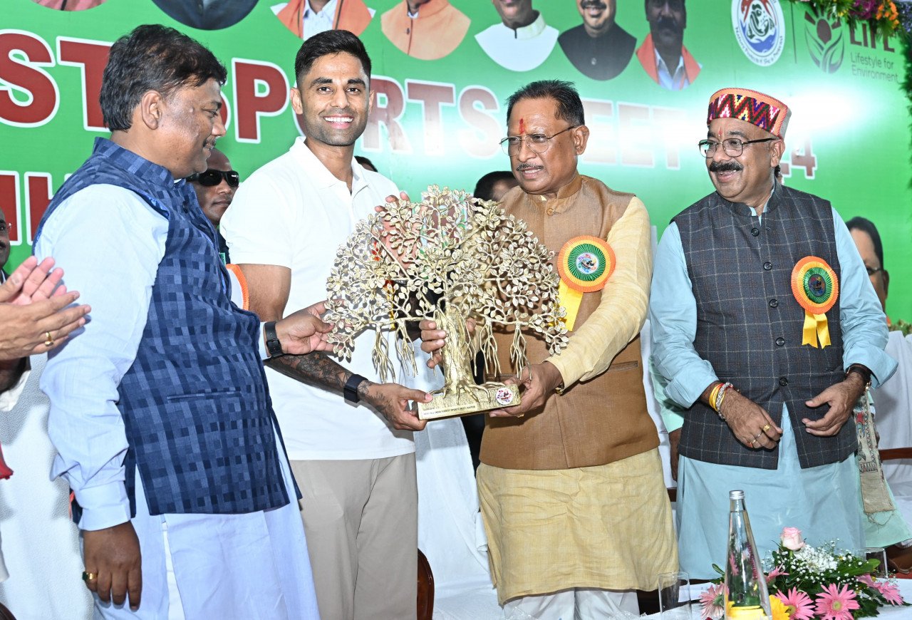 Chief Minister honored Indian T20 cricket team captain Surya Kumar Yadav
