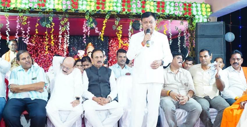 Dussehra festival started by ancestors in Kohadia is an invaluable heritage for today's generation: Industries Minister Dewangan