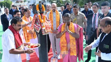 Photo of राष्ट्रपति द्रौपदी मुर्मु ने देशवासियों के सुख-समृद्धि और निरंतर प्रगति के लिए आशीर्वाद मांगा