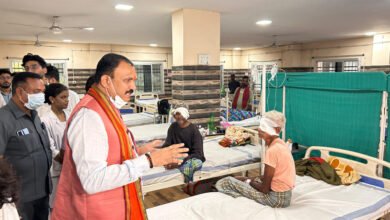 Photo of स्वास्थ्य मंत्री ने किया मेकाहारा अस्पताल का निरीक्षण