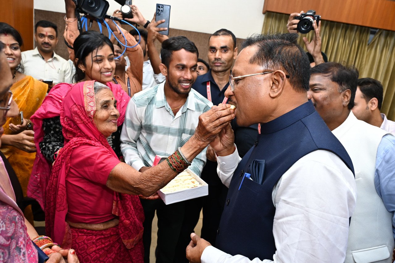 The Diwali happiness of the selected candidates doubled with the declaration of the results of the police recruitment examination.