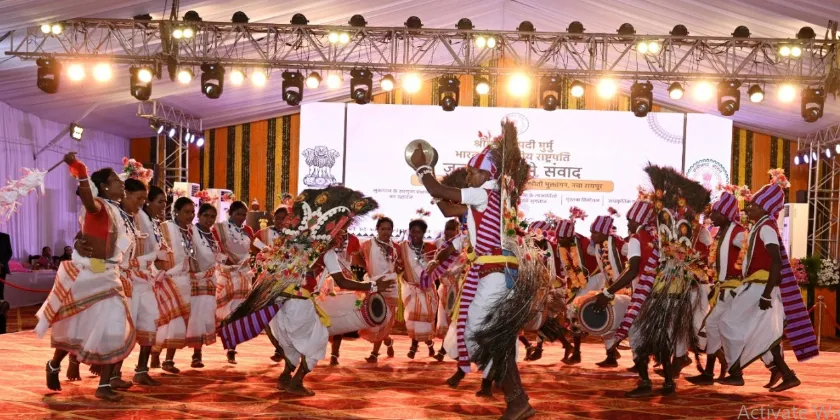 Tribal people in traditional costumes performed famous folk dance in front of President Draupadi Murmu