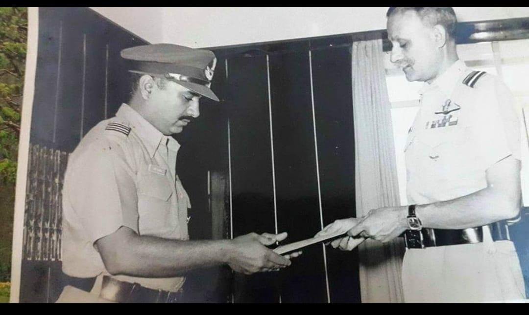Brave warrior of 1971 war, Wing Commander (retd) MB Ojha passed away in Raipur.