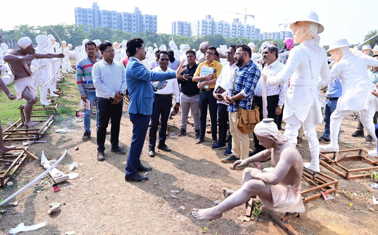 The real tableau of the British-era tribal rebellion will be seen in the Shaheed Veer Narayan Singh Museum.