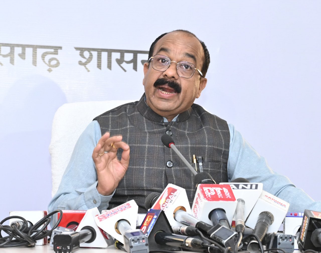 Deputy Chief Minister Arun Sao informed about the decisions taken in the cabinet meeting.