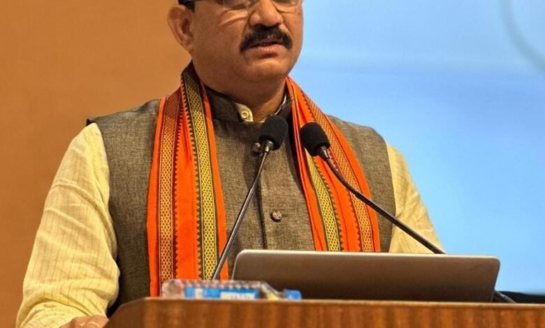 स्वास्थ्य विभाग की दो दिवसीय राज्य स्तरीय समीक्षा बैठक में शामिल हुए स्वास्थ्य मंत्री 1 Health Minister participated in the two-day state level review meeting of the Health Department.