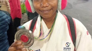 Photo of अनाथ और बेसहारा हेमबती के हौसले की उड़ान