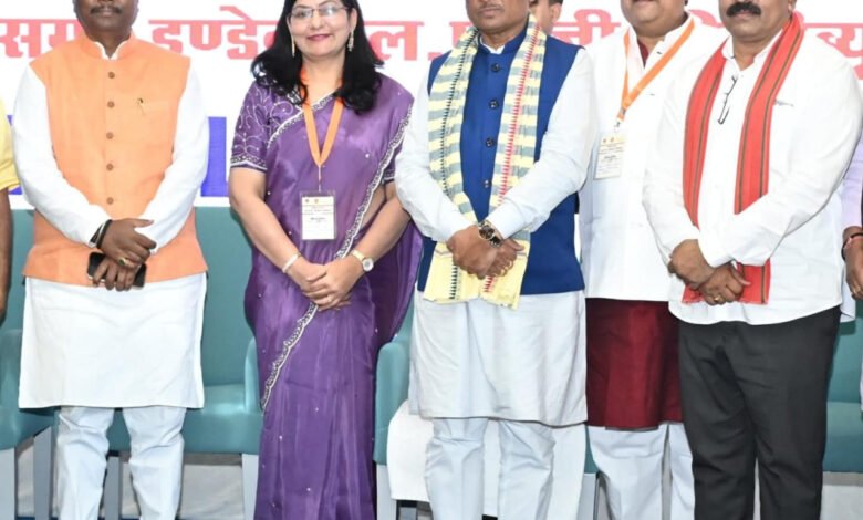 प्रधानमंत्री उज्ज्वला योजना से घर-घर पहुंचा एलपीजी गैस कनेक्शन : मुख्यमंत्री विष्णु देव साय 1 LPG gas connection reached every home through Pradhan Mantri Ujjwala Yojana: Chief Minister Vishnu Dev Sai