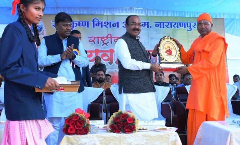 युवा अपनी ऊर्जा, साहस और आत्मविश्वास से समाज के विकास में दें योगदान – अरुण साव 1 Youth should contribute to the development of society with their energy, courage and confidence – Arun Sao
