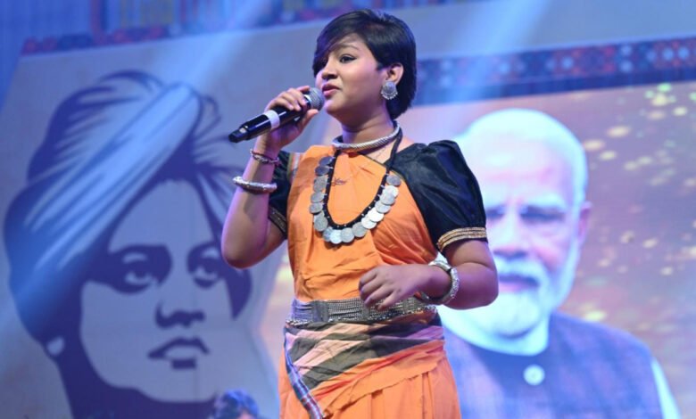 युवा महोत्सव में युवा कलाकारों ने बिखेरी छत्तीसगढ़ की सांस्कृतिक छटा 1 Young artists spread the cultural flavor of Chhattisgarh in Youth Festival