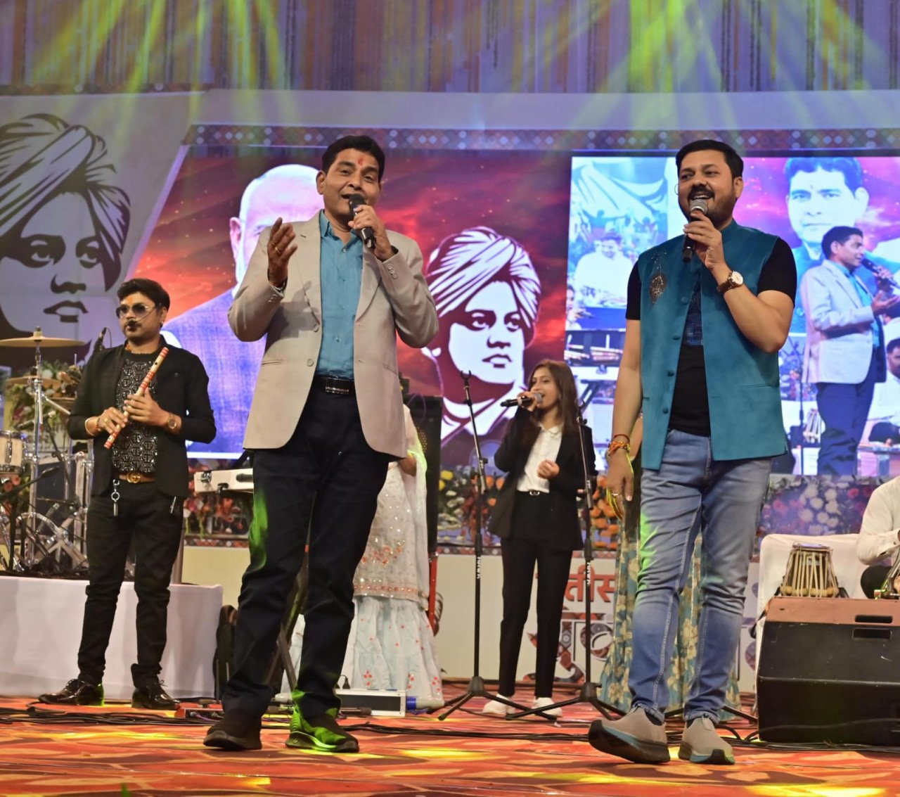 Padma Shri Anuj Sharma's presentation forced the audience to dance
